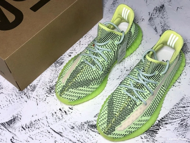 FW5191 V2 350 Yeezy Boost Non-Reflective 